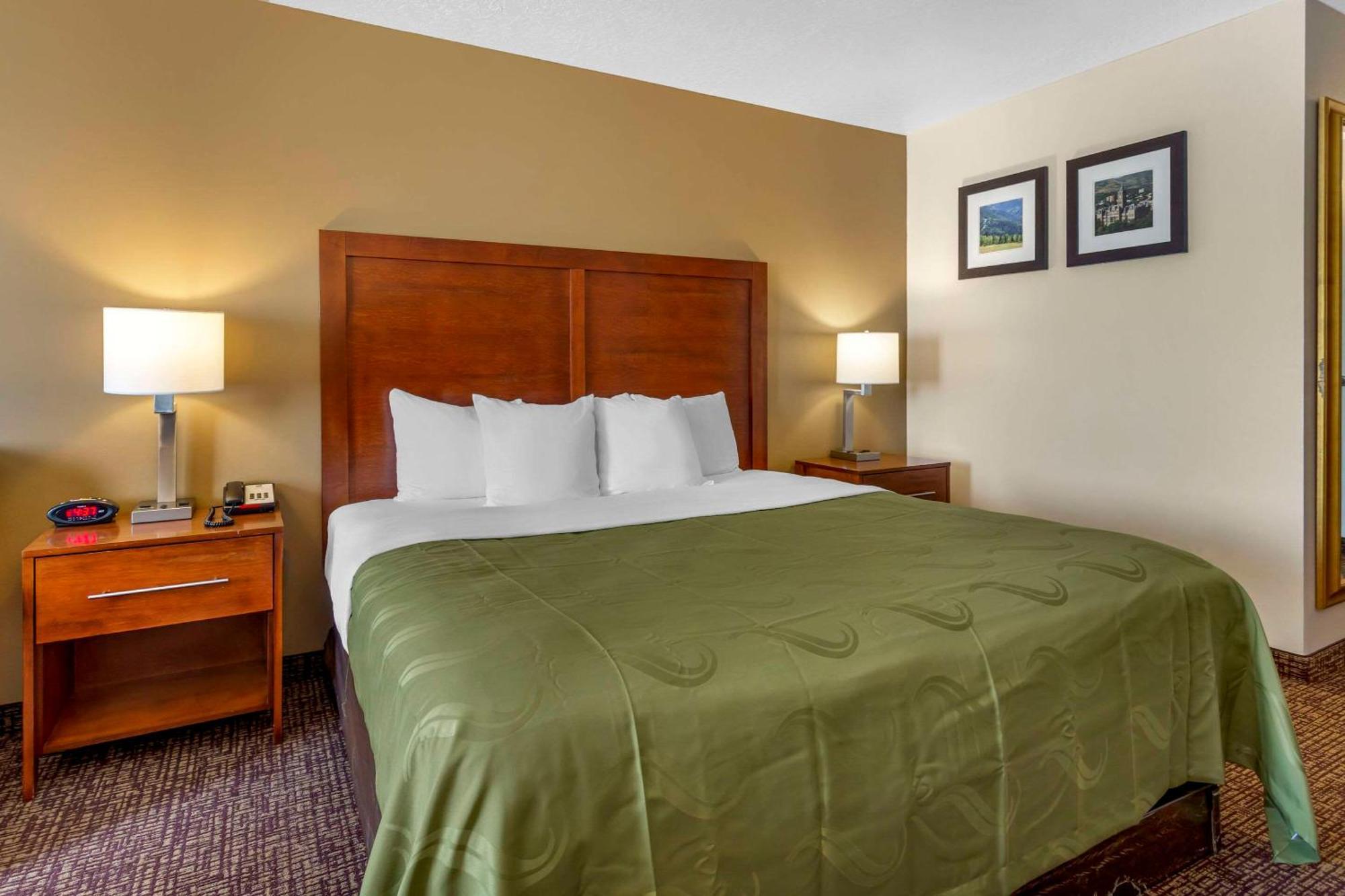 Quality Inn Logan Near University Екстер'єр фото