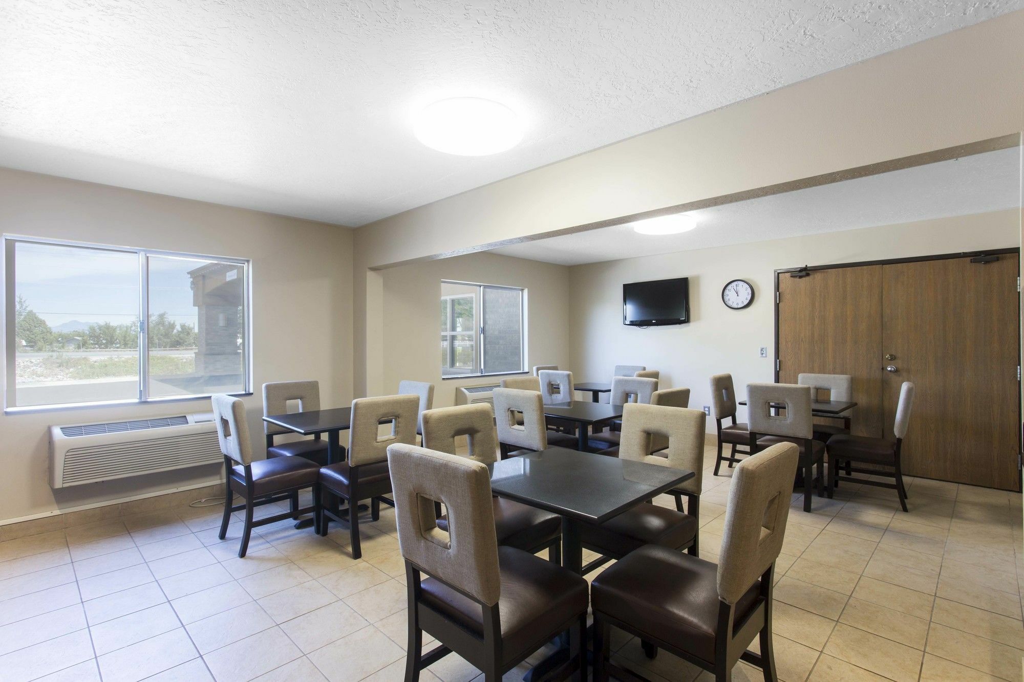 Quality Inn Logan Near University Екстер'єр фото